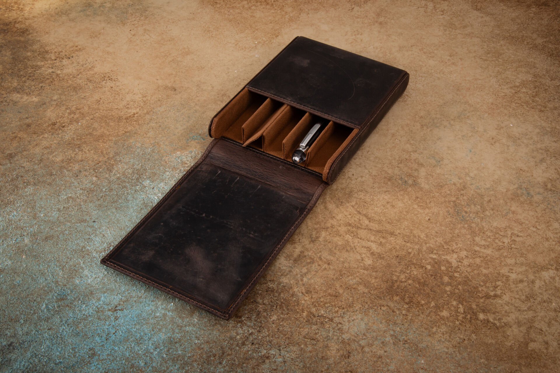 KRIC 5 Lİ DERİ KALEMLİK - CRAZY KAHVE