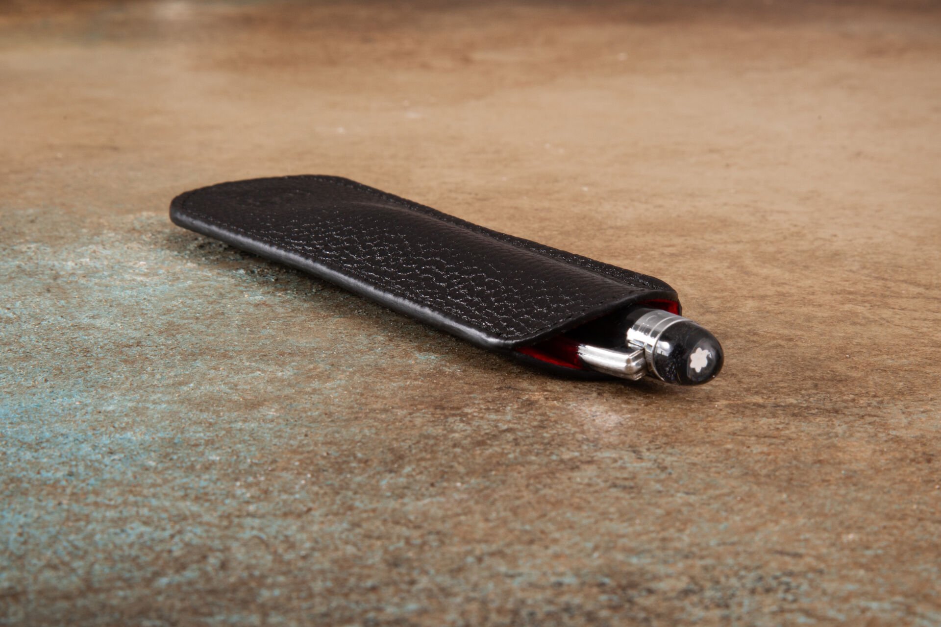 Krıc Tekli Deri Kalemlik - Siyah